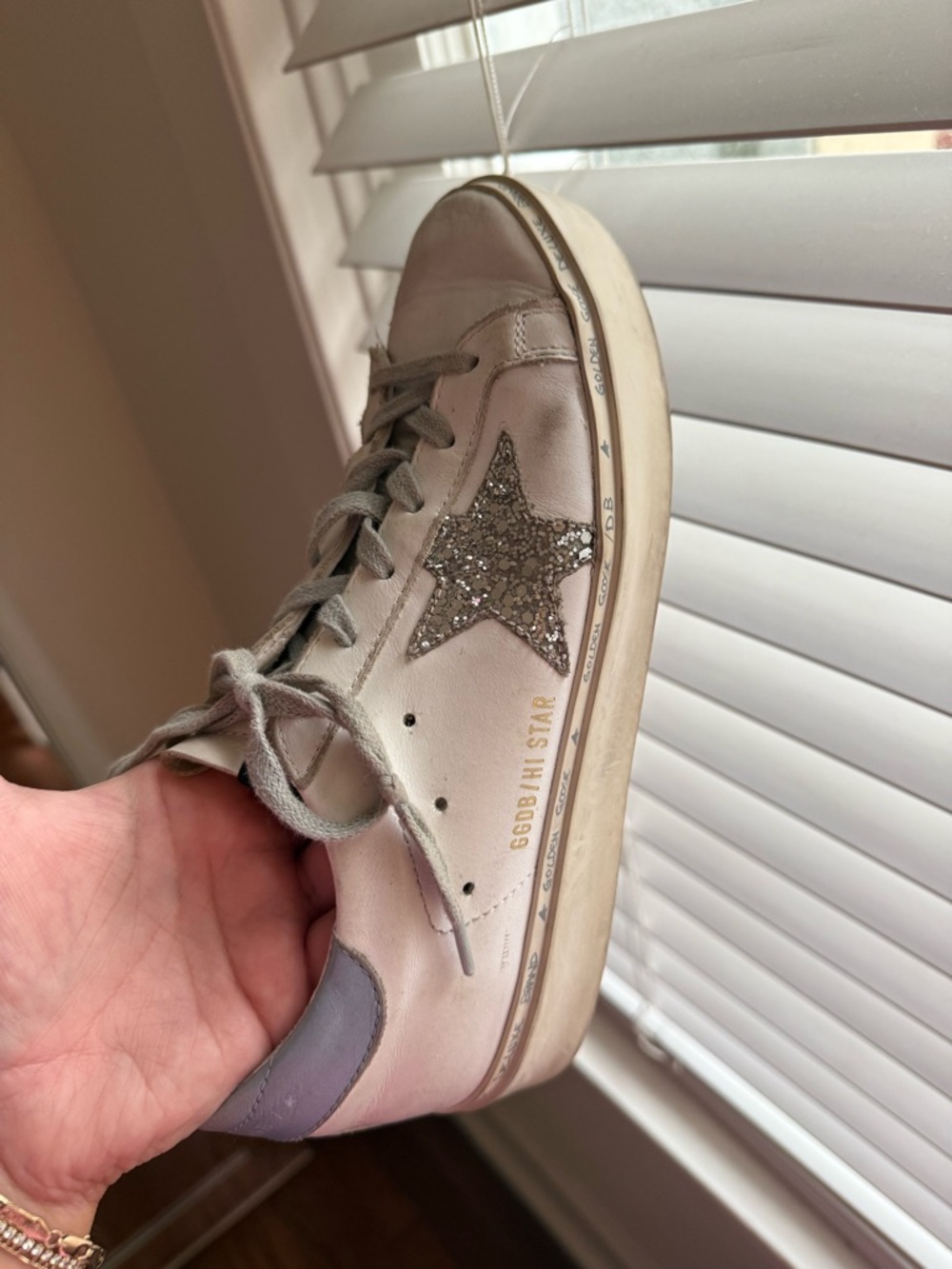 Golden Goose Sneakers - Picture 3 of 9